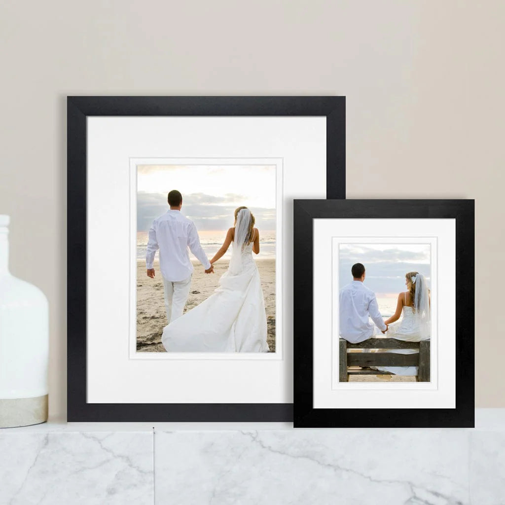 Elegant Deluxe Black Photo Frame