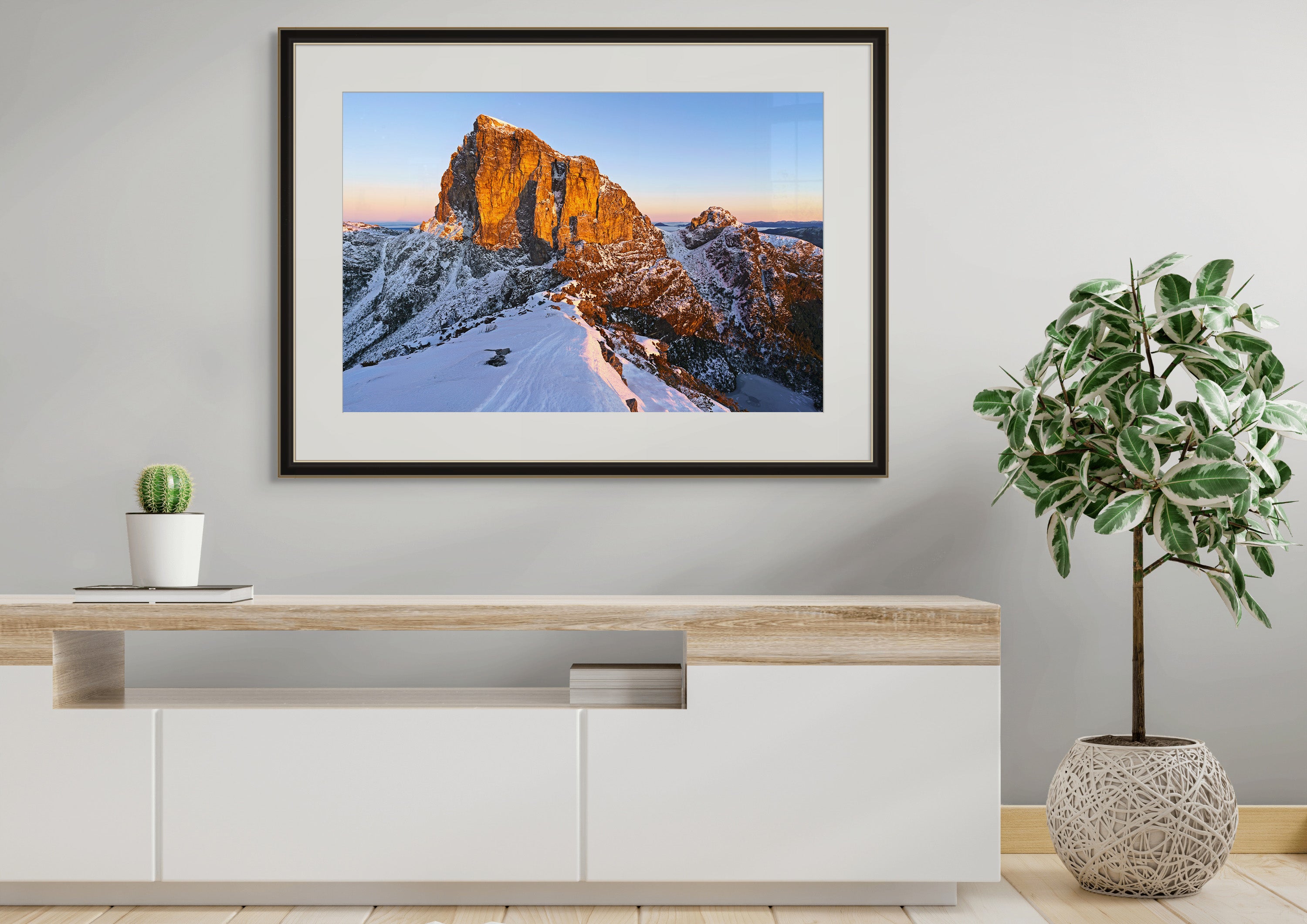 Frenchmans winter dawn, Tasmania by Grant Dixon