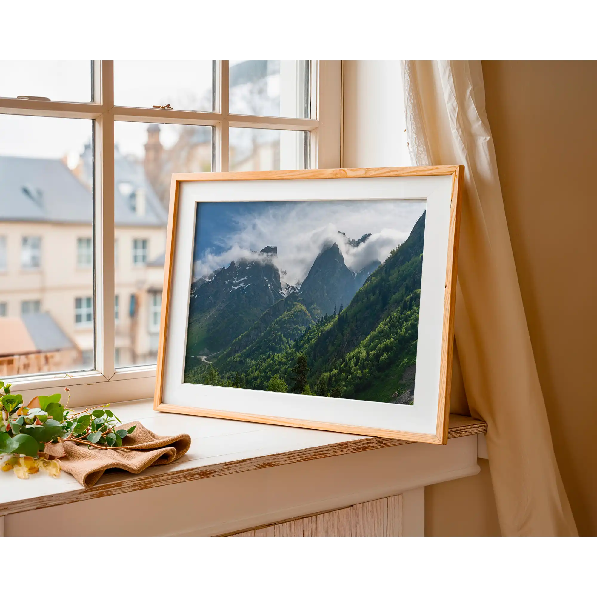 The Lekhziri valley by Martin Hawes