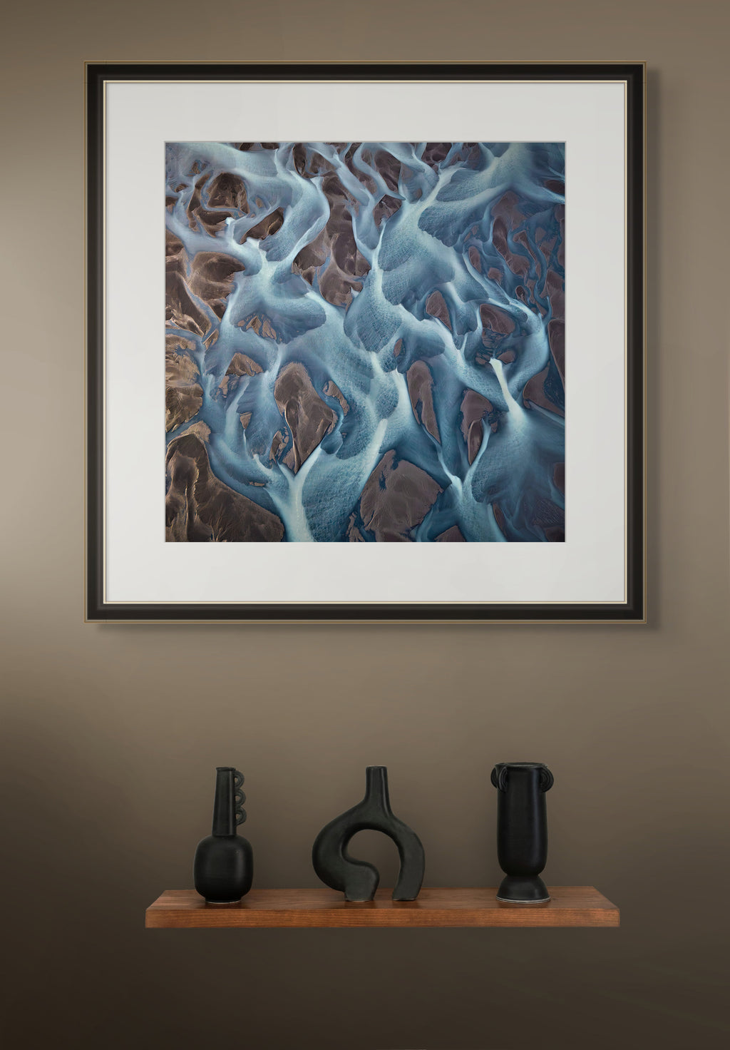 Interlocked by Paul Hoelen