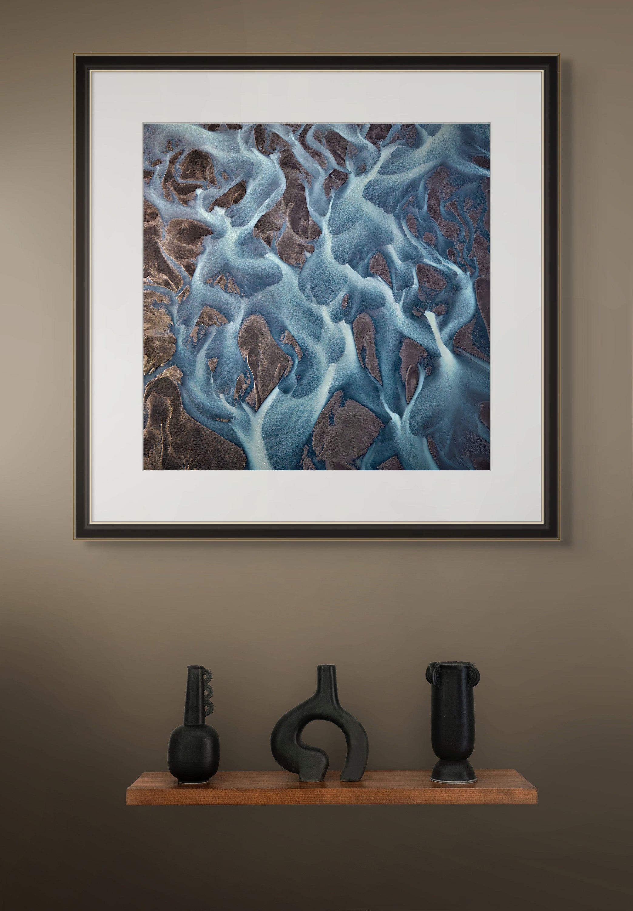 Interlocked by Paul Hoelen